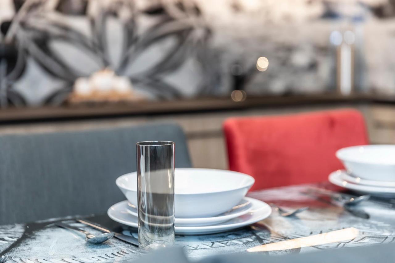 Apartament Czerwona Izba&spa